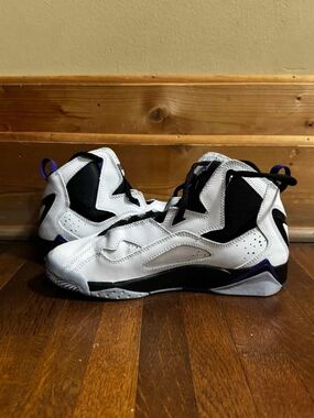 Nike Kids High-Top Sneakers in White, Black & Purple